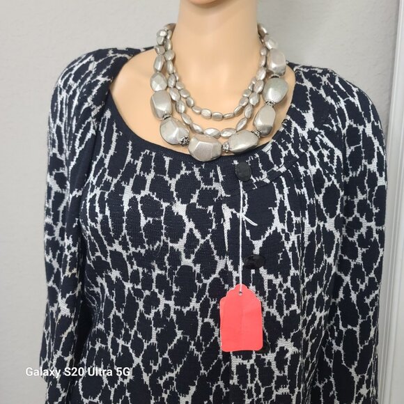 ST. JOHN COLLECTION DRESS AND JACKET - Picture 2 of 5